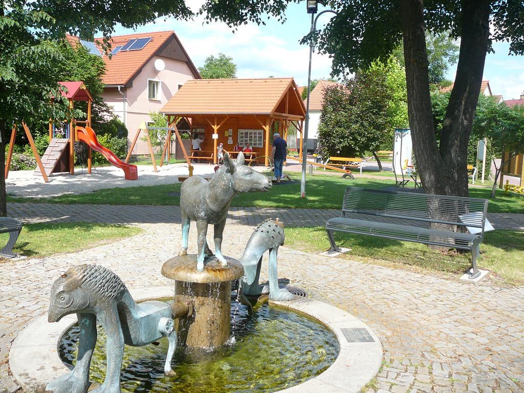 Penzion U Stoly Usilne Extérieur photo